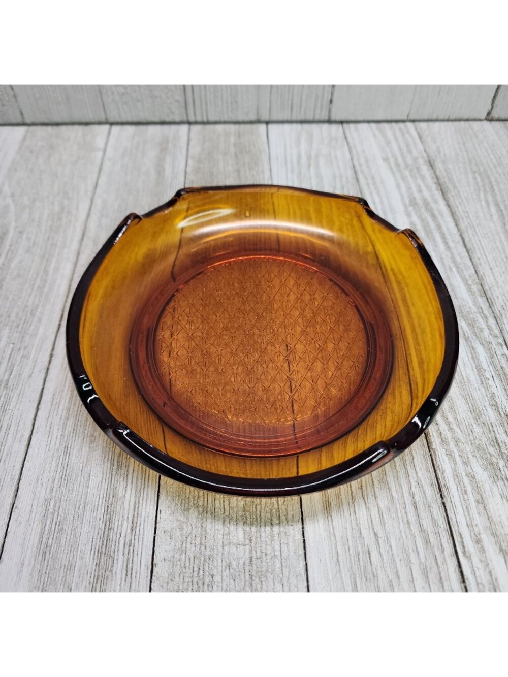 Vintage Retro Dark Amber Cigarette Ashtray with 4 Slots and Waffle Cut Bottom 6"